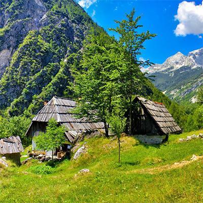 راهنمای سفر به صومعه سرا در گیلان